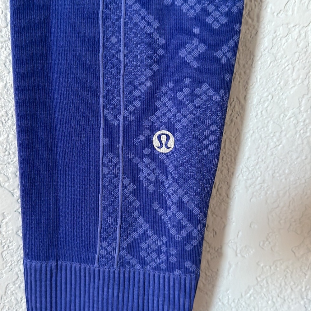 Lululemon Bright Blue Python Tights - image 4